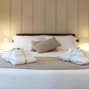 Bed & Breakfast Palazzo Perrotta
