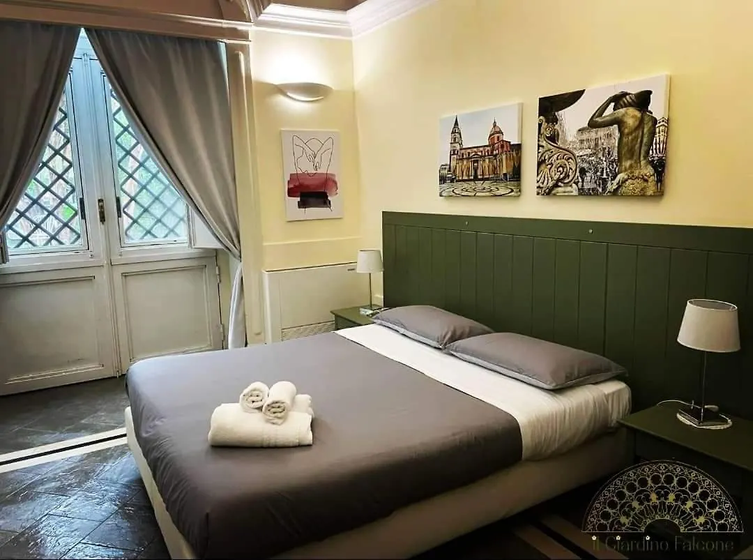 *** Bed & Breakfast Il Giardino Falcone Catania Italia