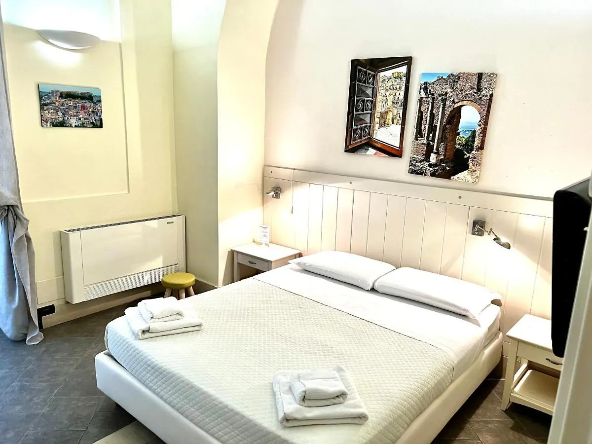 *** Bed & Breakfast Il Giardino Falcone Catania Italia